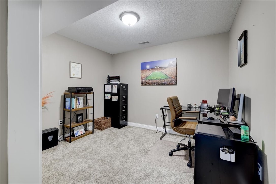1627 Rutherford Court SW