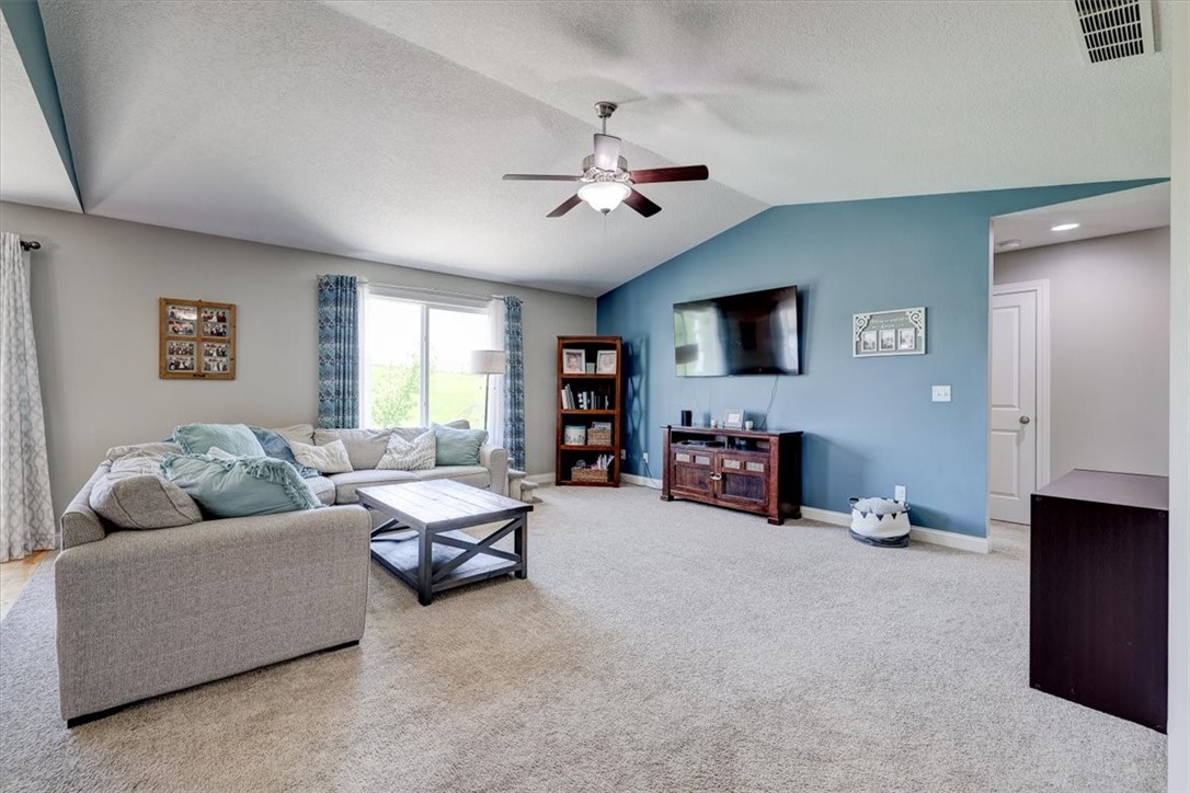 1627 Rutherford Court SW