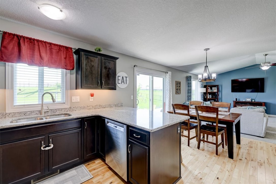 1627 Rutherford Court SW