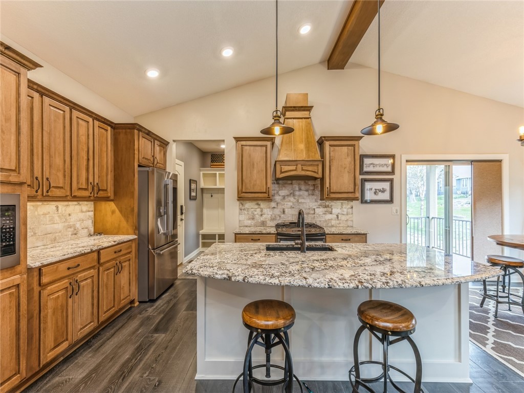 1027 Eagle Creek Boulevard SW