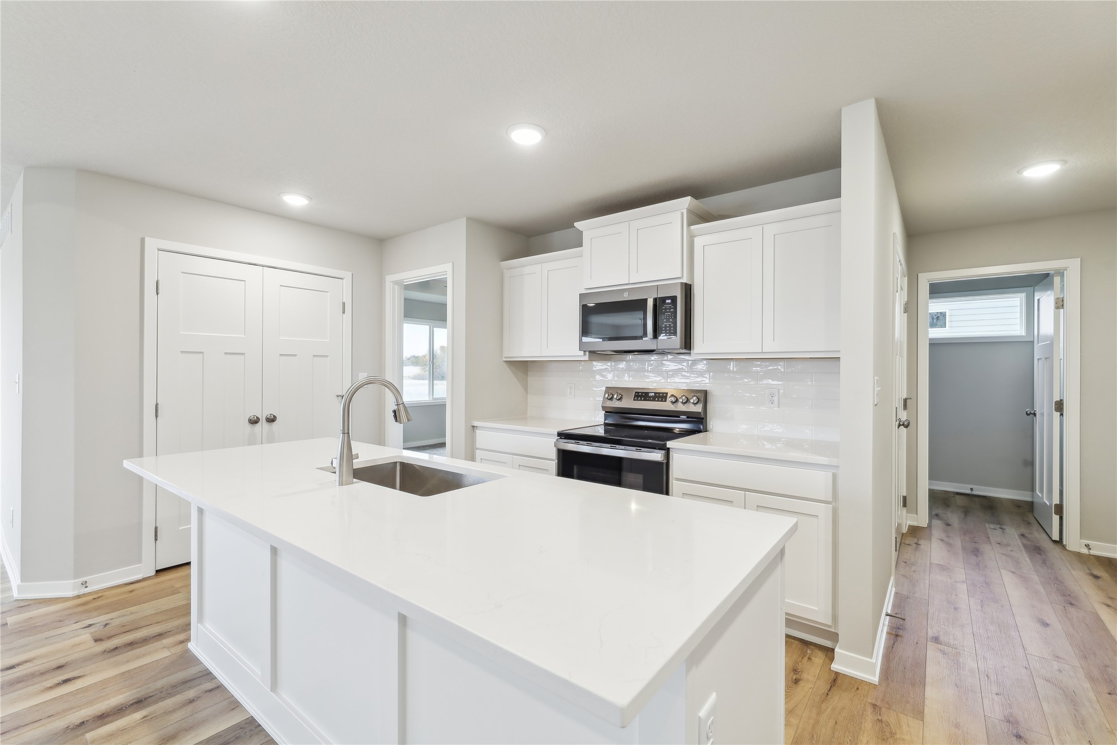 3149 NW Brookside Drive