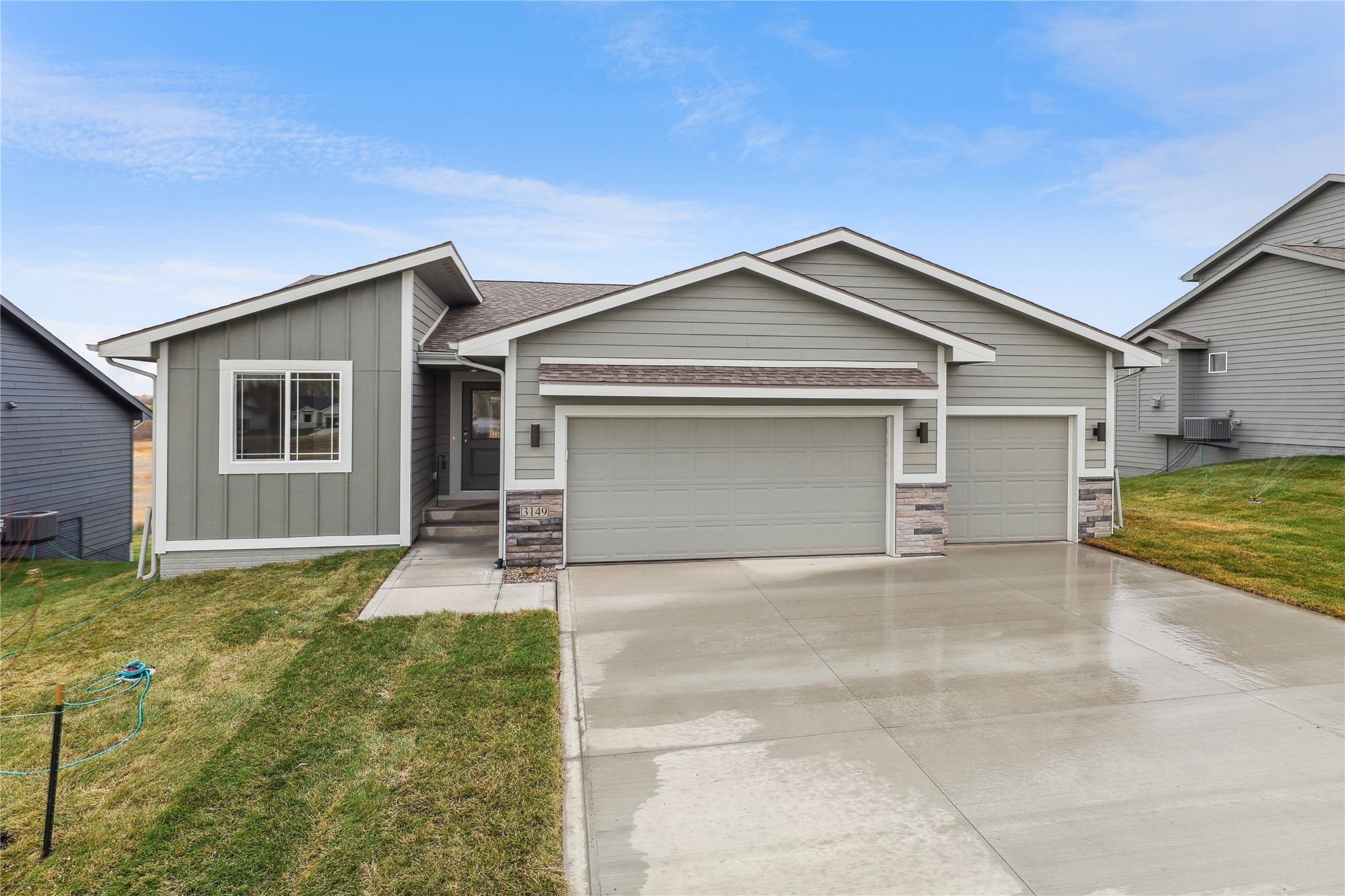 3149 NW Brookside Drive