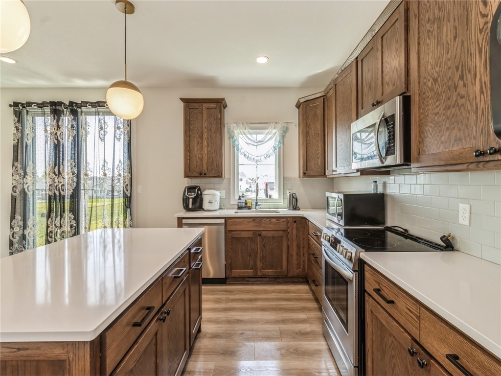 1818 28th Court SW