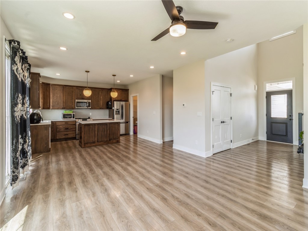 1818 28th Court SW