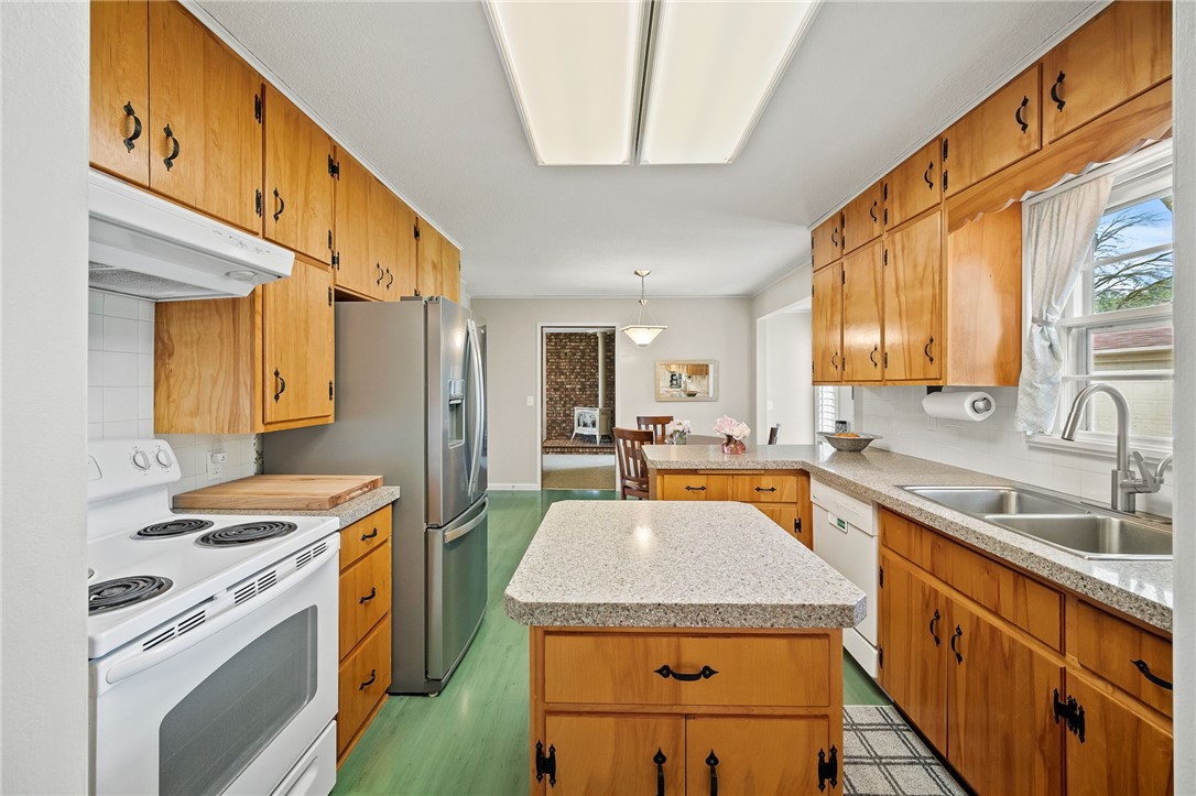 4224 62nd Street