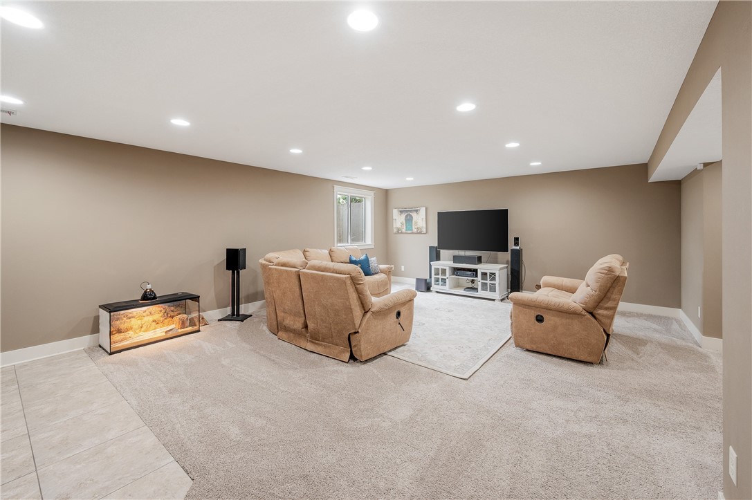 2709 NW Abilene Road