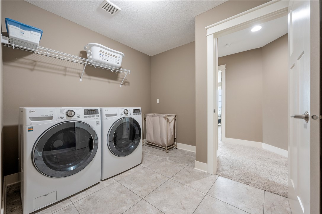 2709 NW Abilene Road