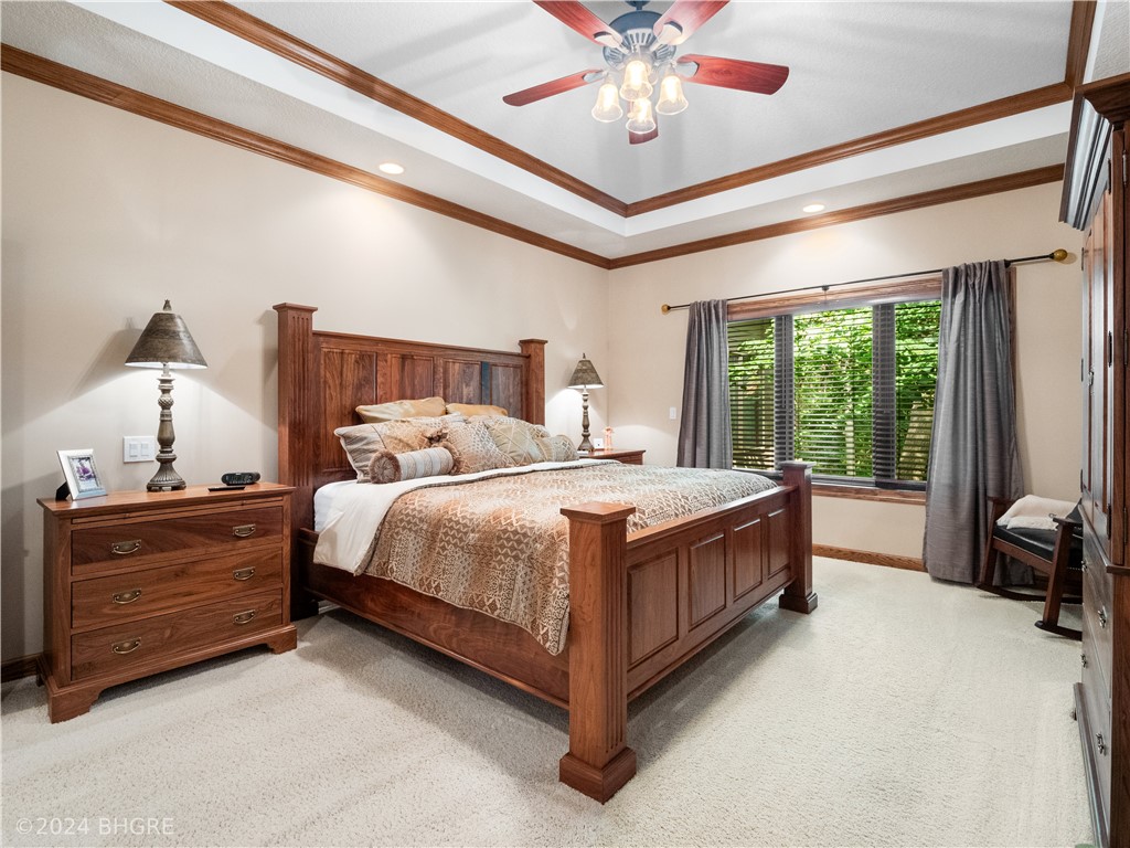 7098 NW 5th Court