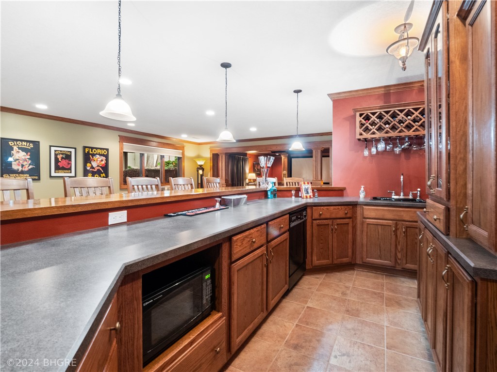 7098 NW 5th Court