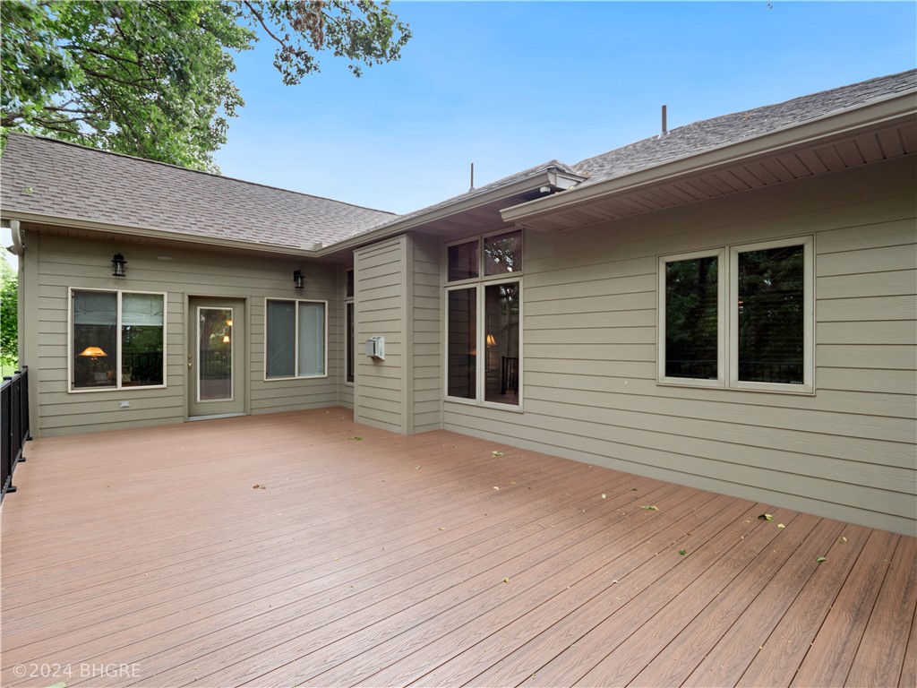 7098 NW 5th Court
