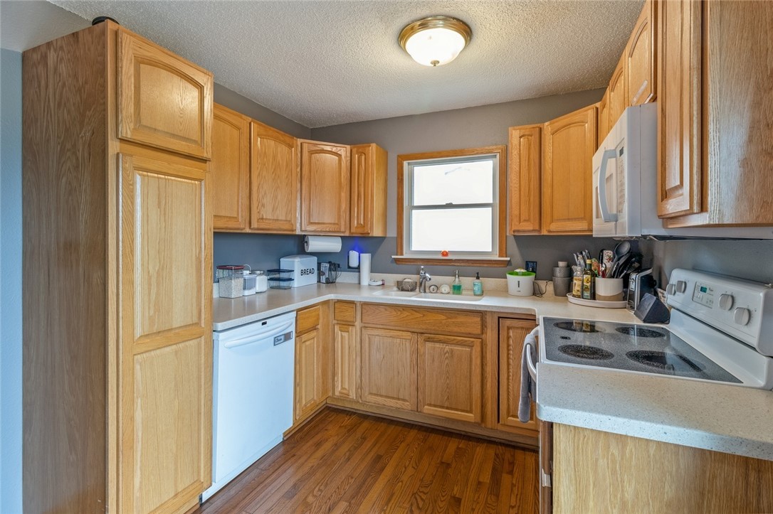 98 Snyder Street SE