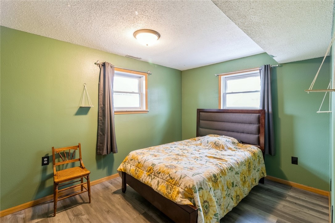 98 Snyder Street SE