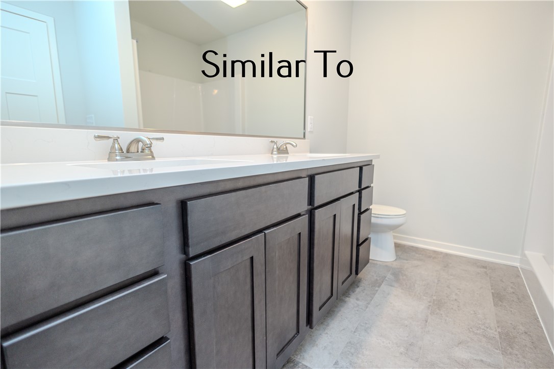 210 NW Lavelle Court