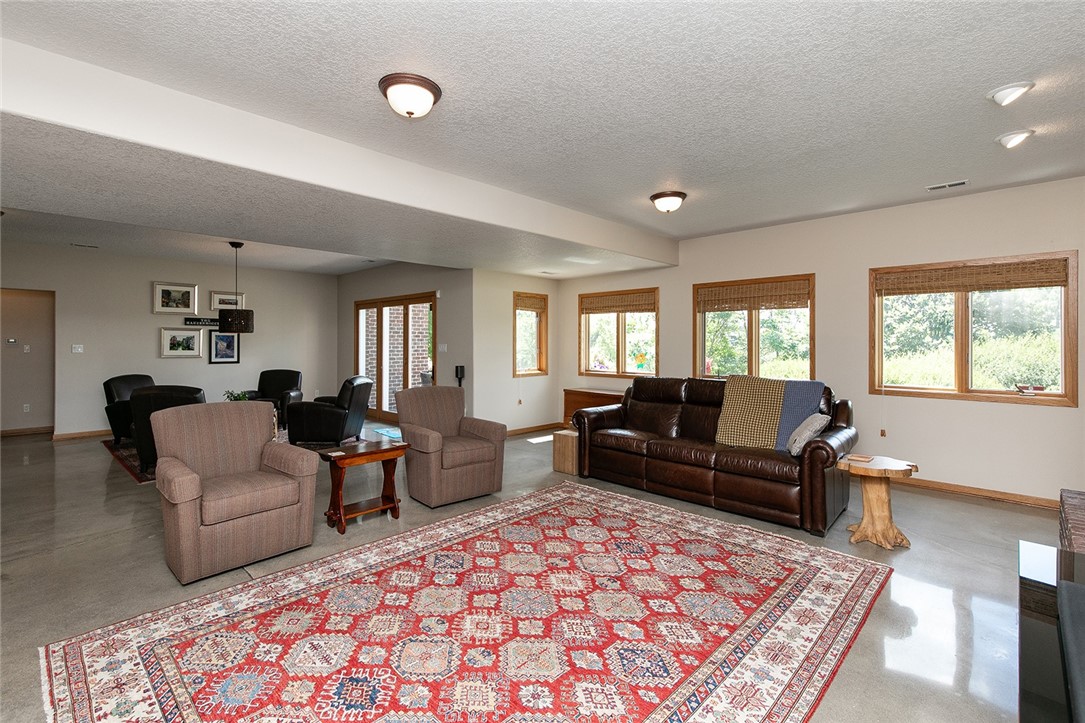 8302 NW Chevalia Drive