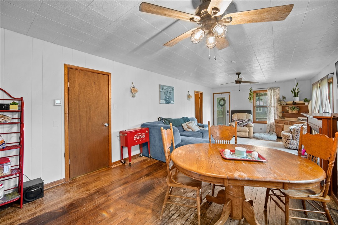 13 E Bell Avenue