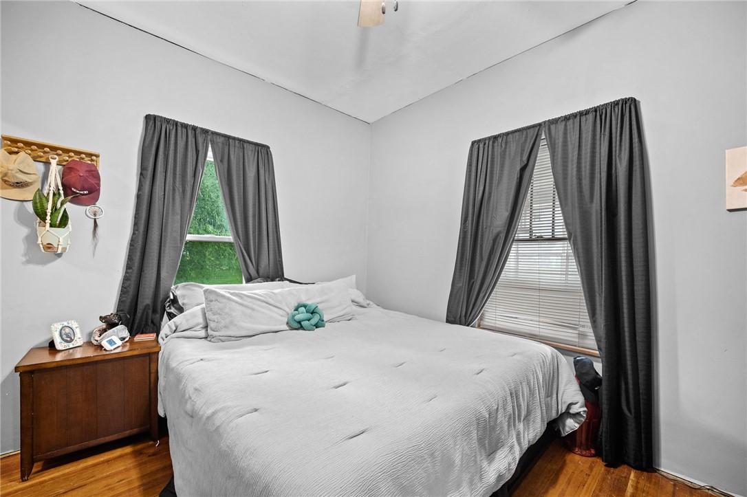 13 E Bell Avenue