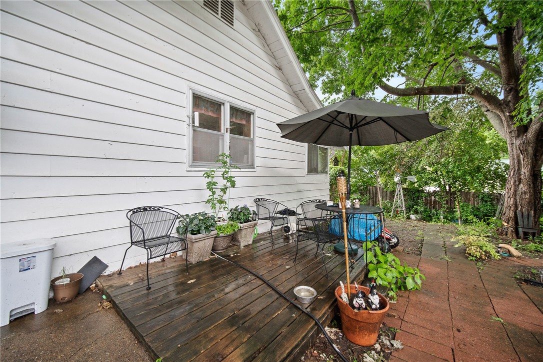 13 E Bell Avenue
