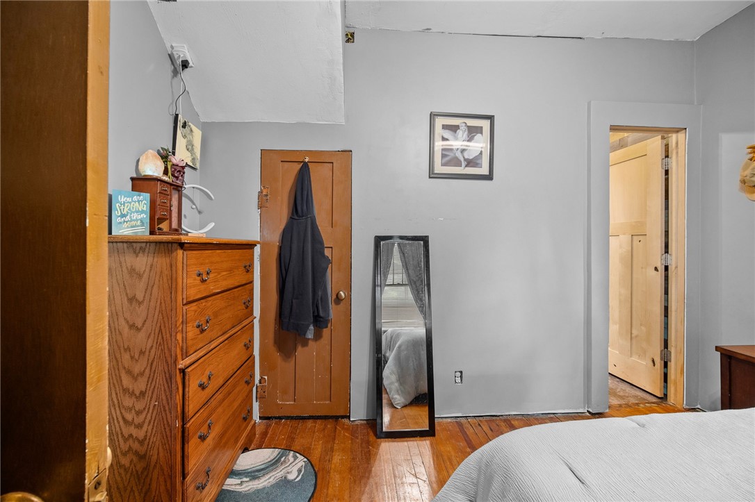13 E Bell Avenue