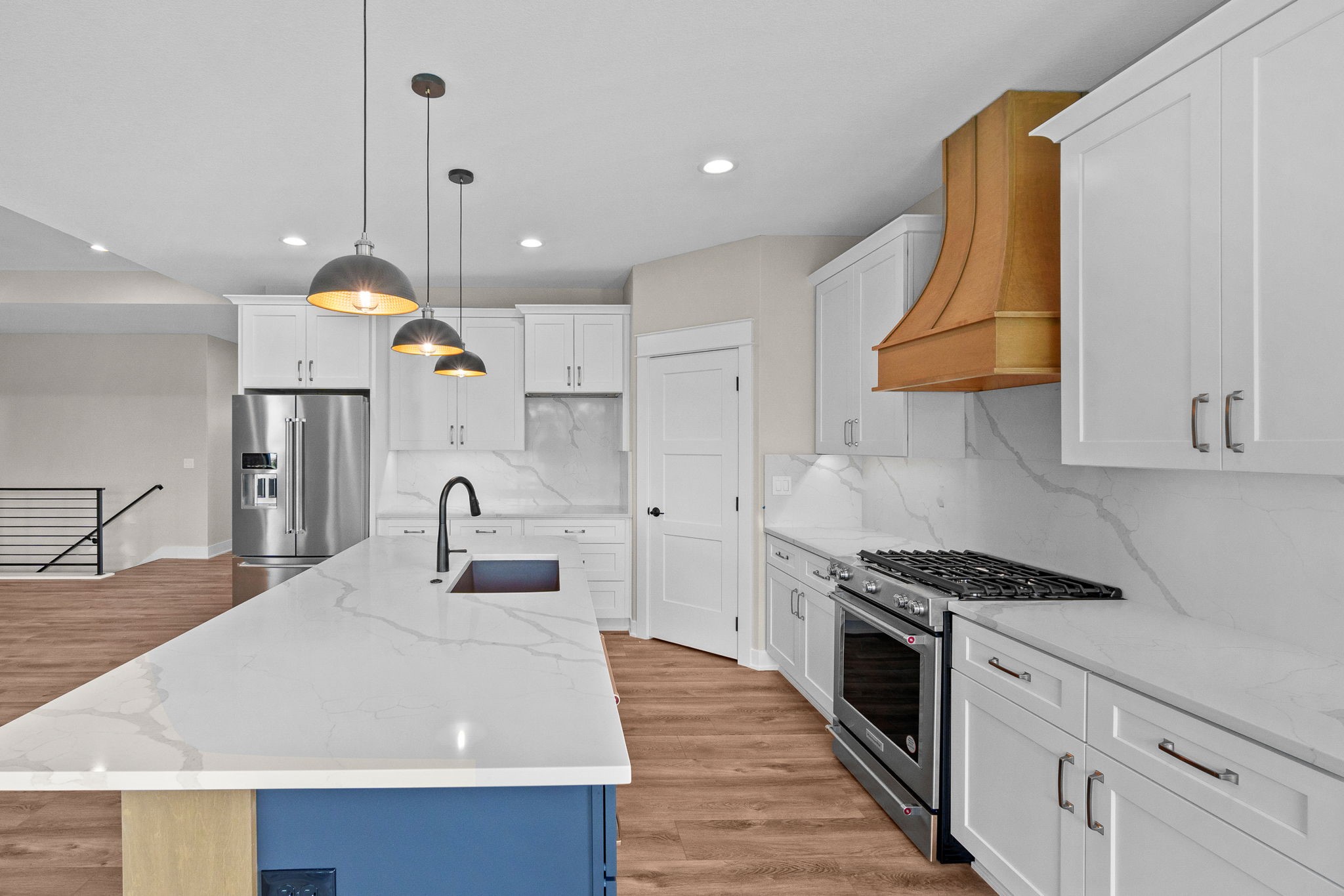 2325 Green Leaf Circle