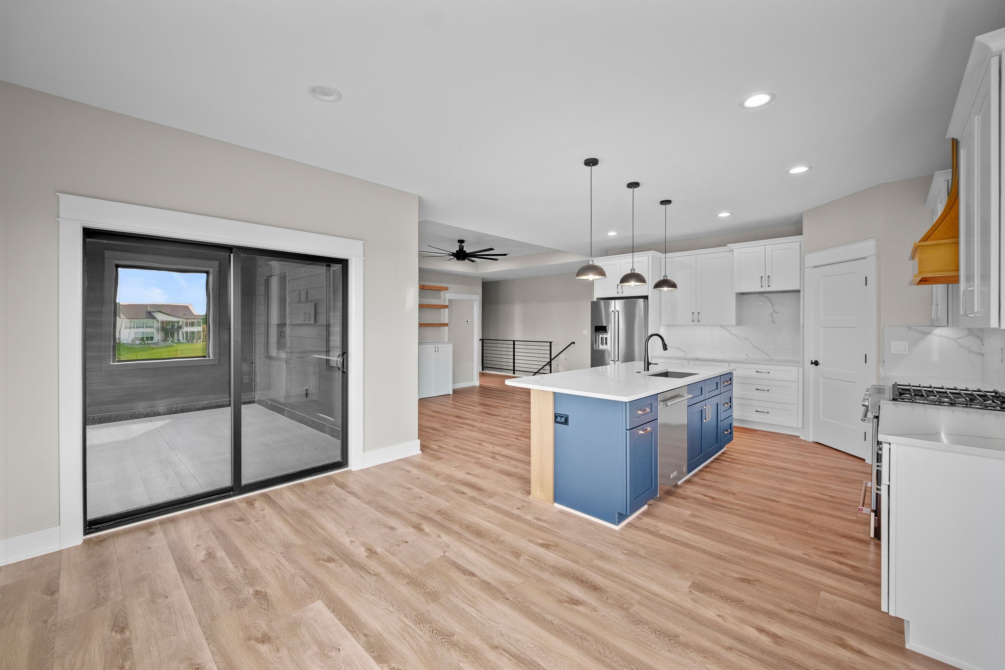 2325 Green Leaf Circle