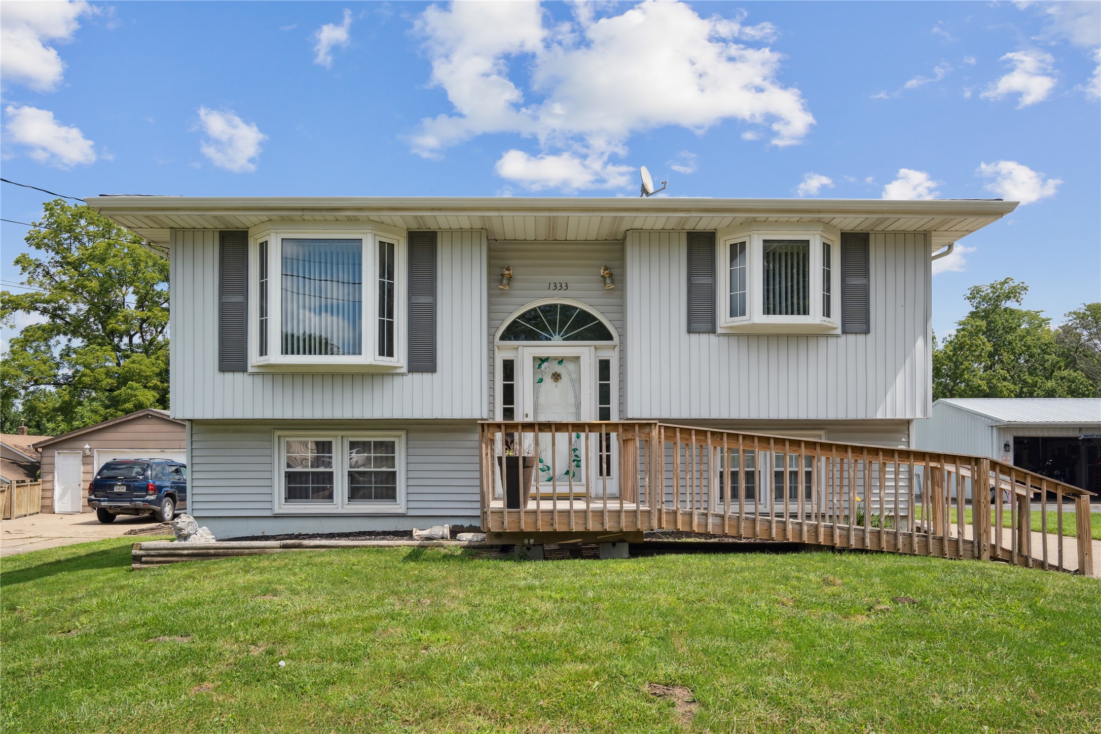 1333 Williams Street