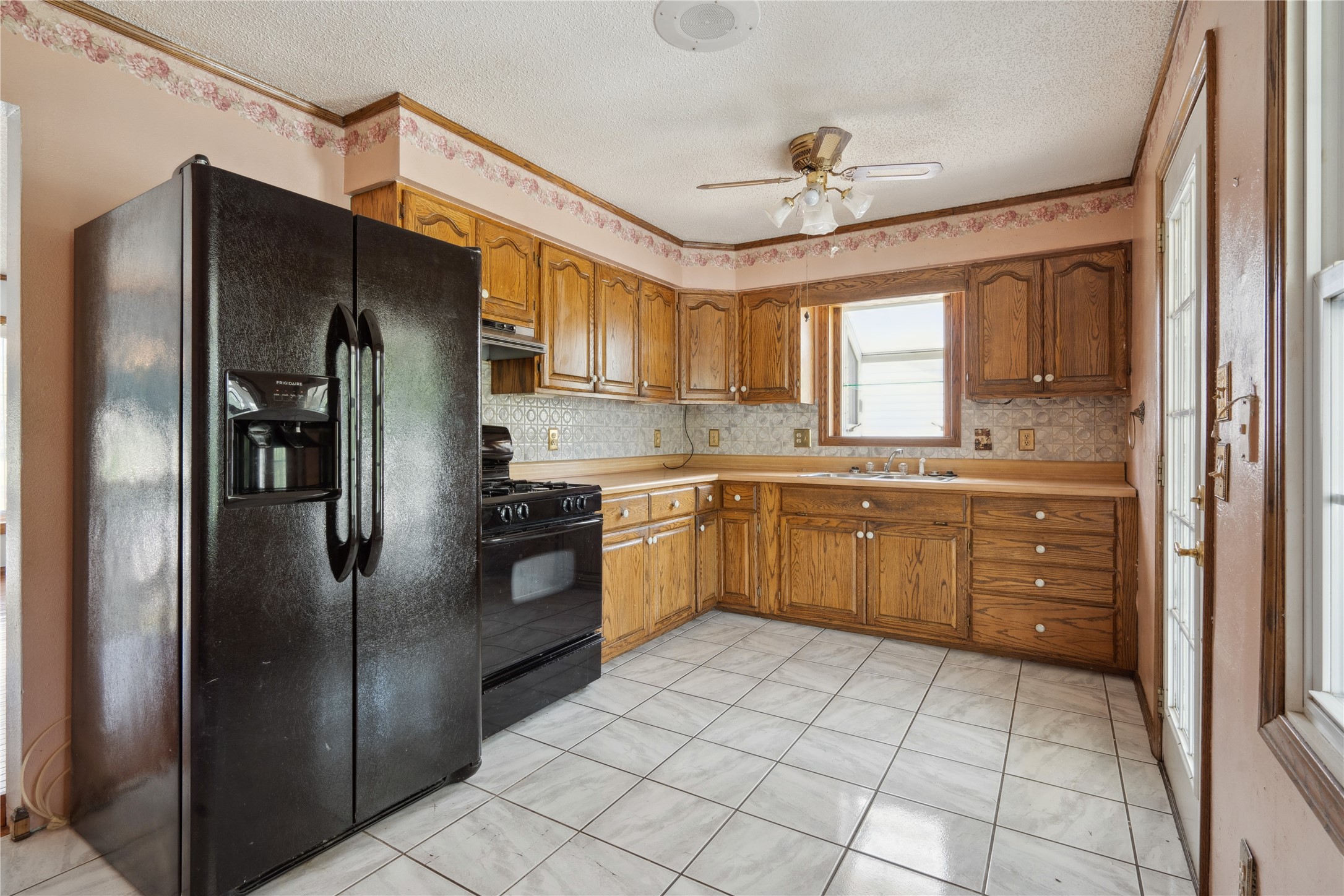 1333 Williams Street