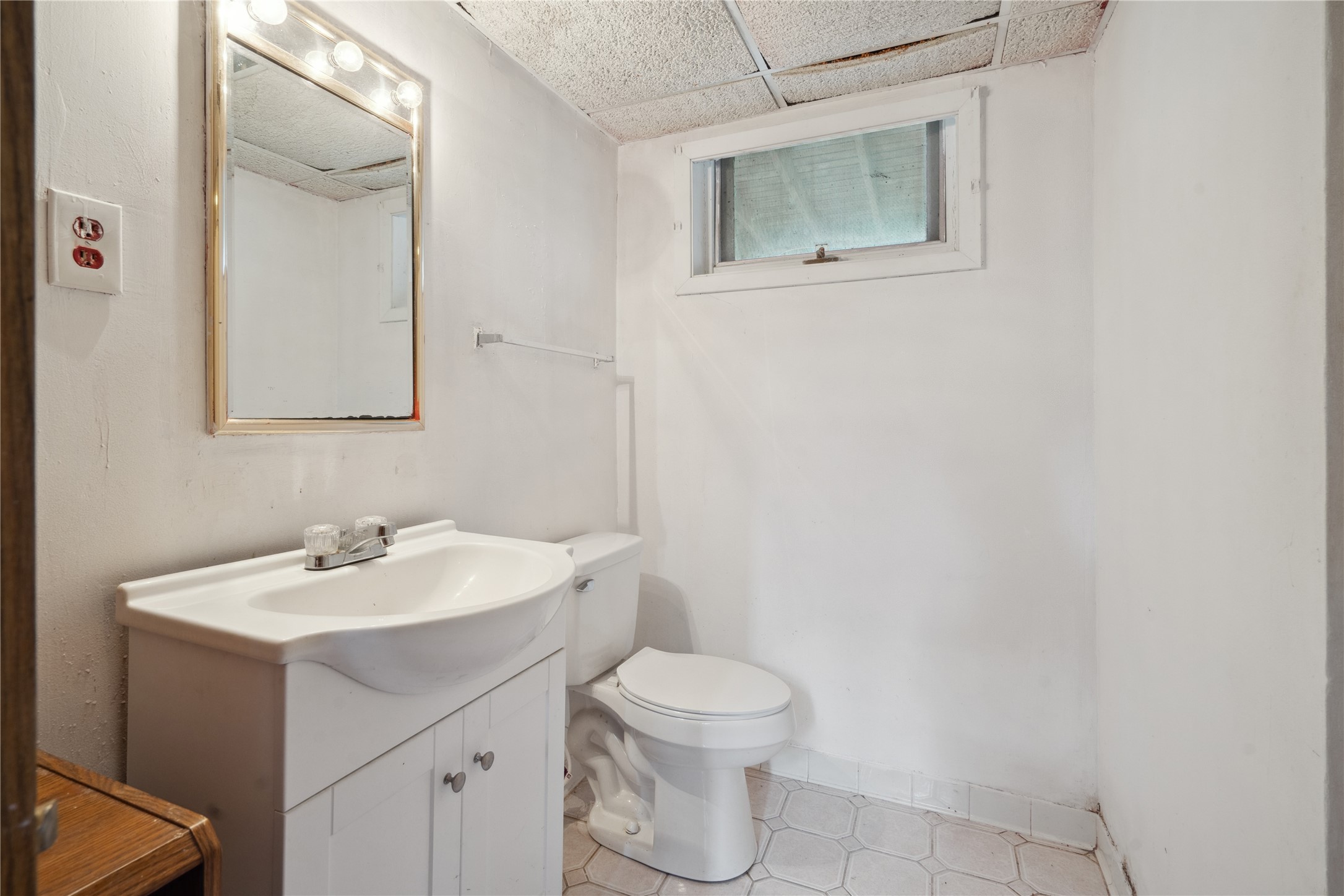 1333 Williams Street