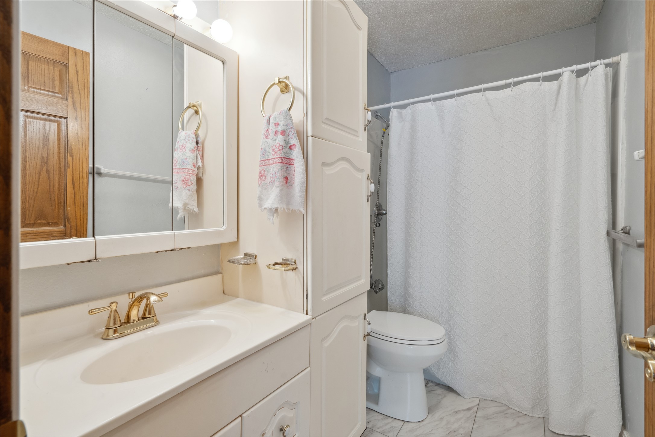 1333 Williams Street