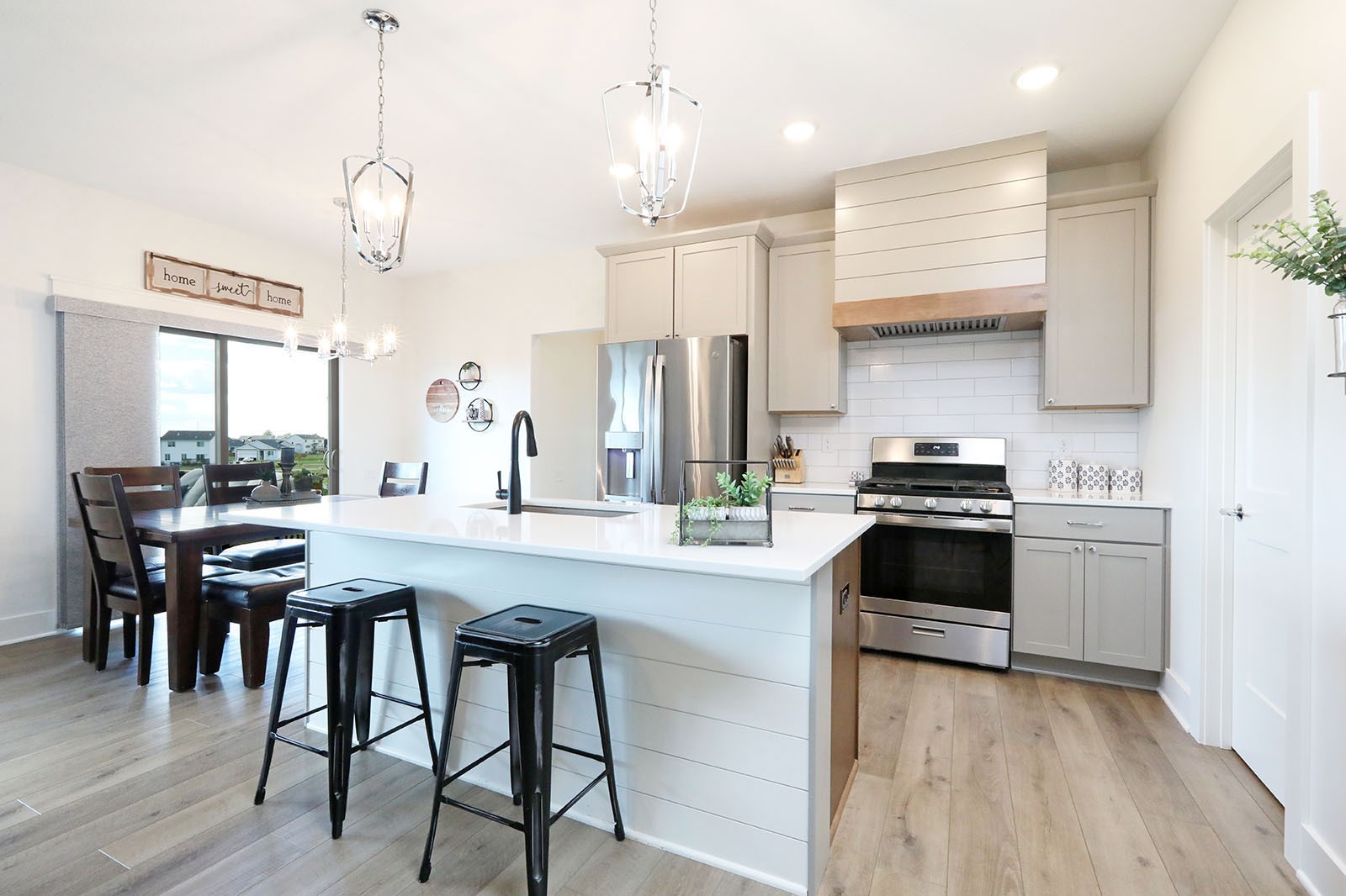 2808 NW Abilene Road