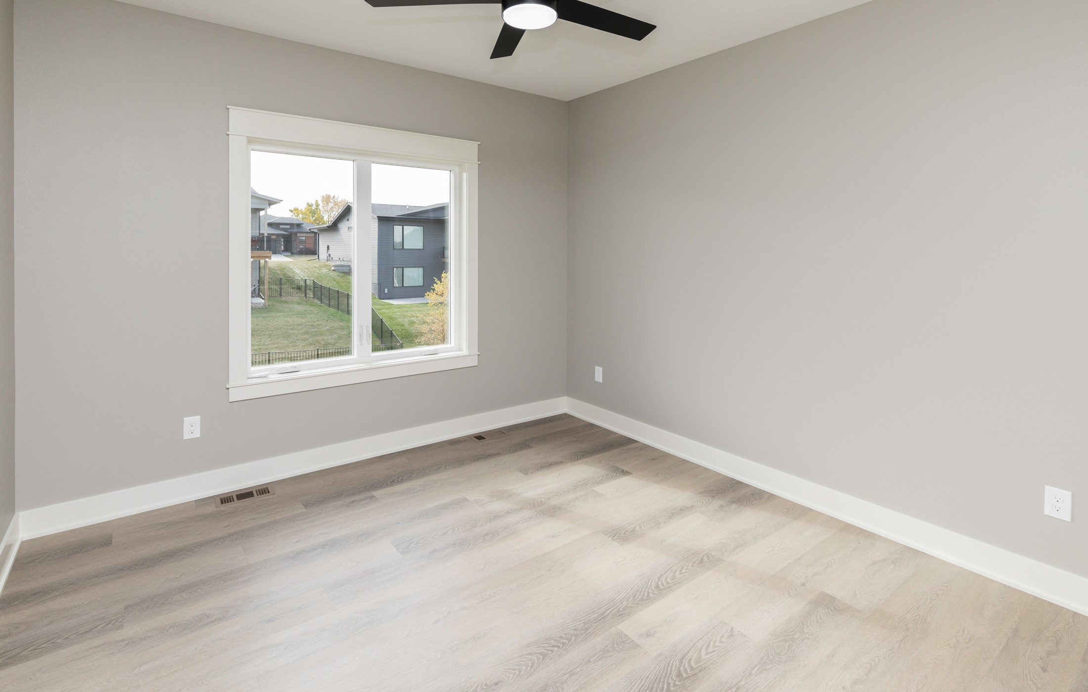 14414 Catalpa Drive