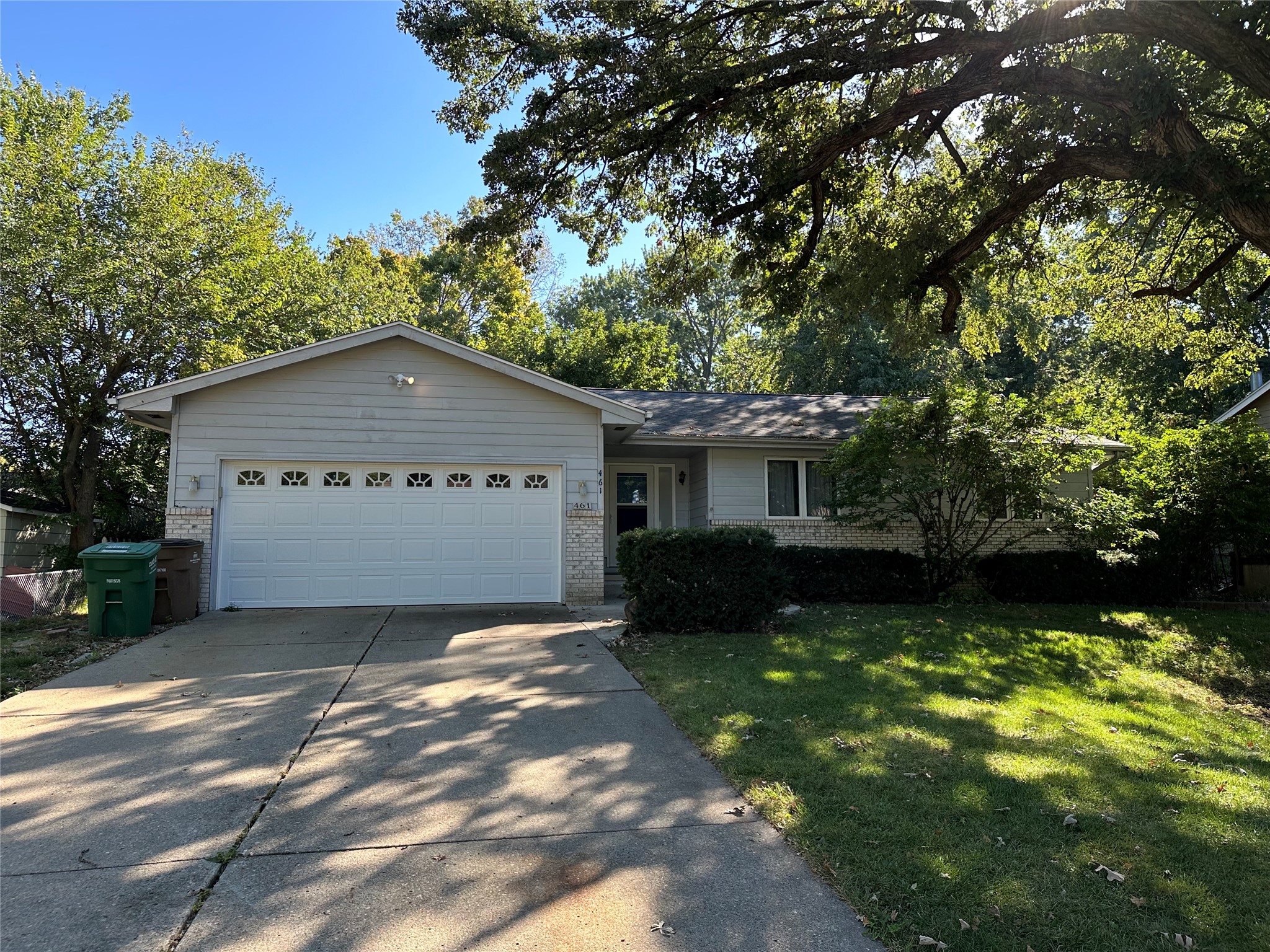 461 N Hickory Boulevard