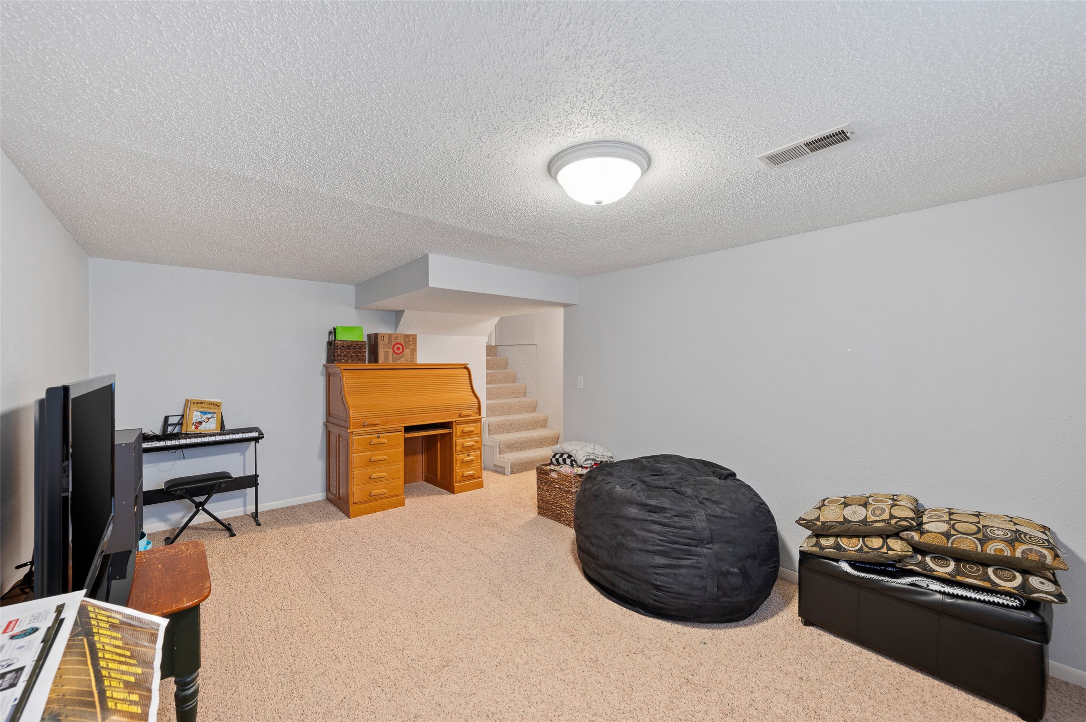 435 NW Prairie Creek Drive