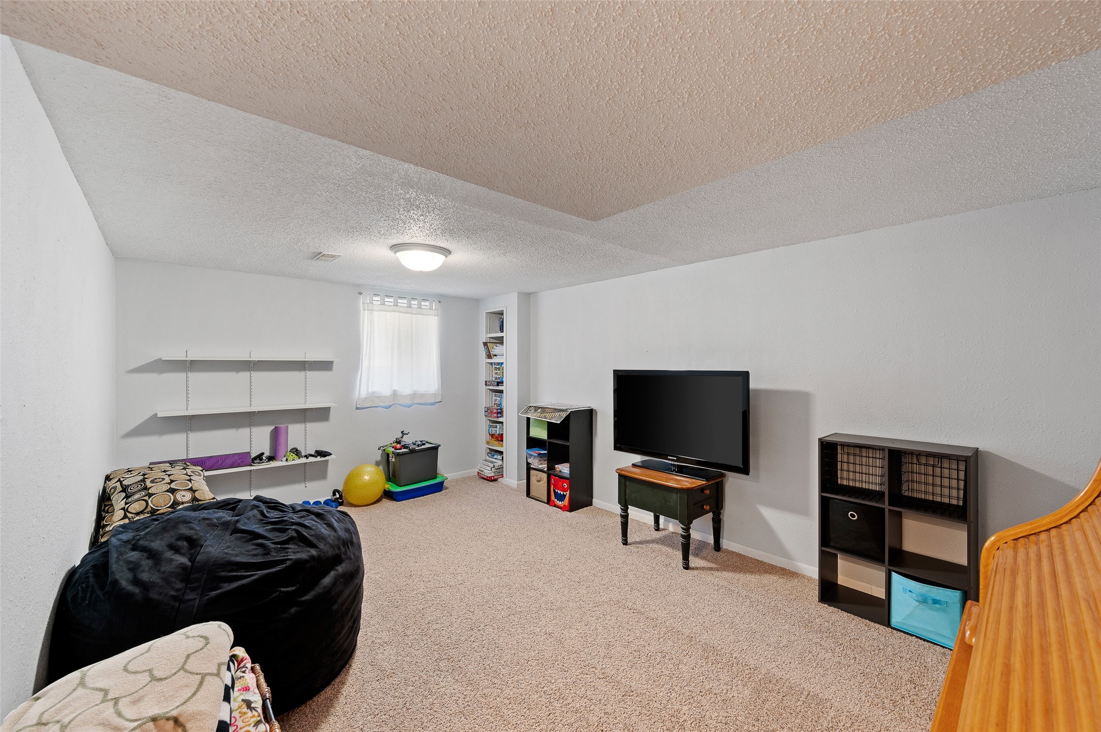 435 NW Prairie Creek Drive