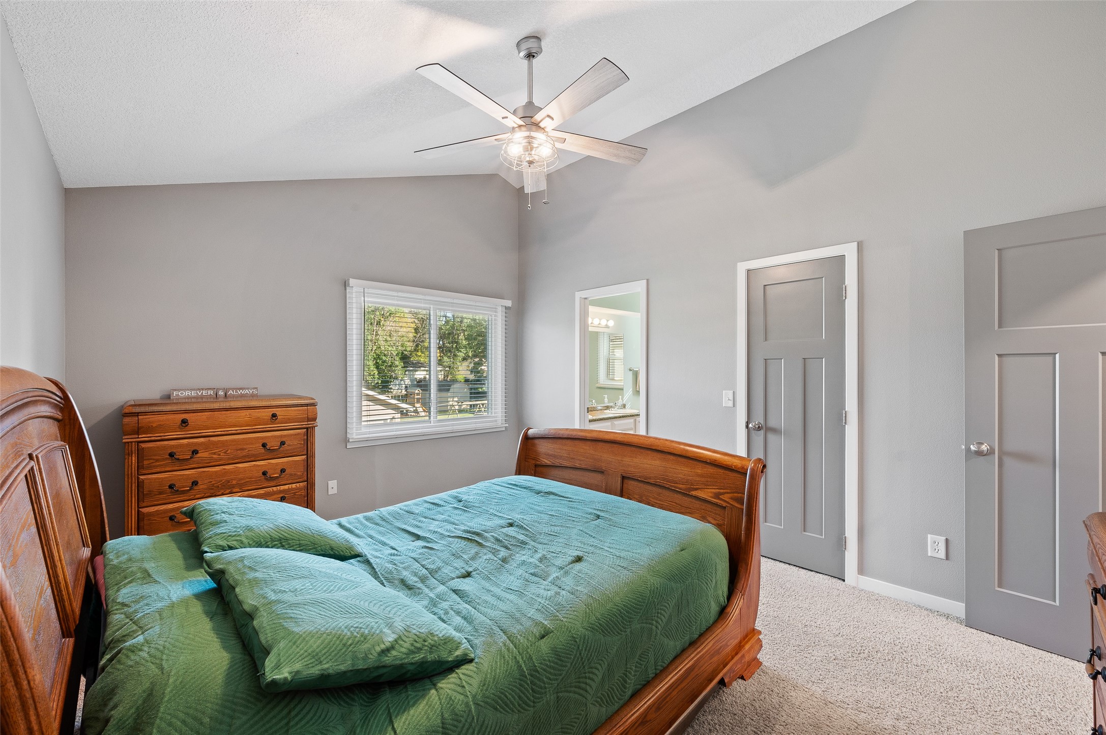 435 NW Prairie Creek Drive