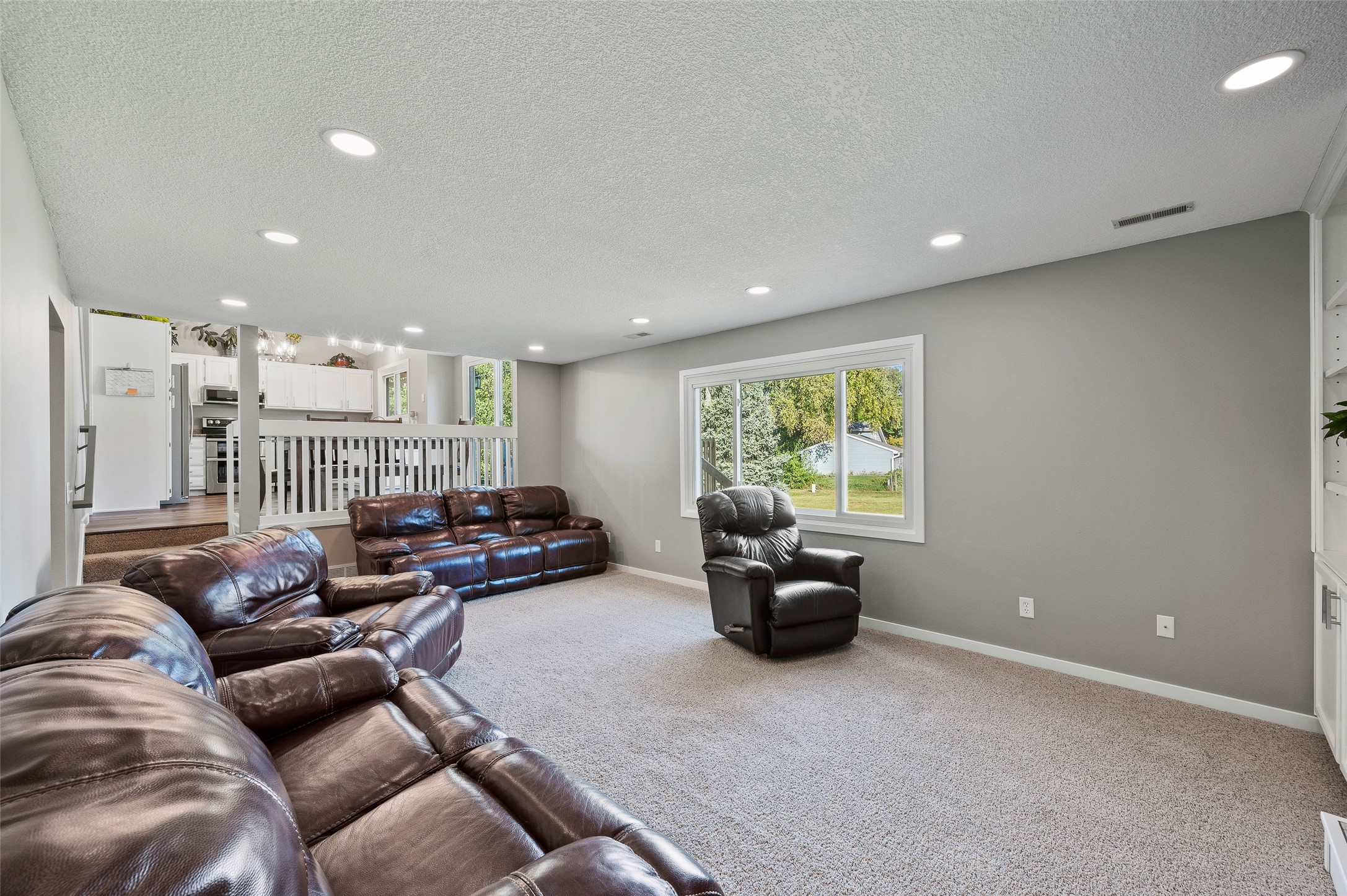 435 NW Prairie Creek Drive