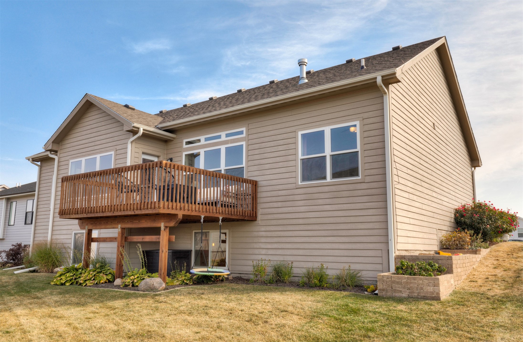1408 NE Poplar Court