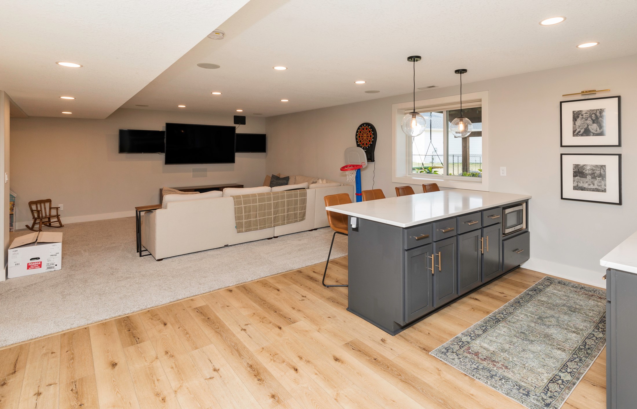 1408 NE Poplar Court