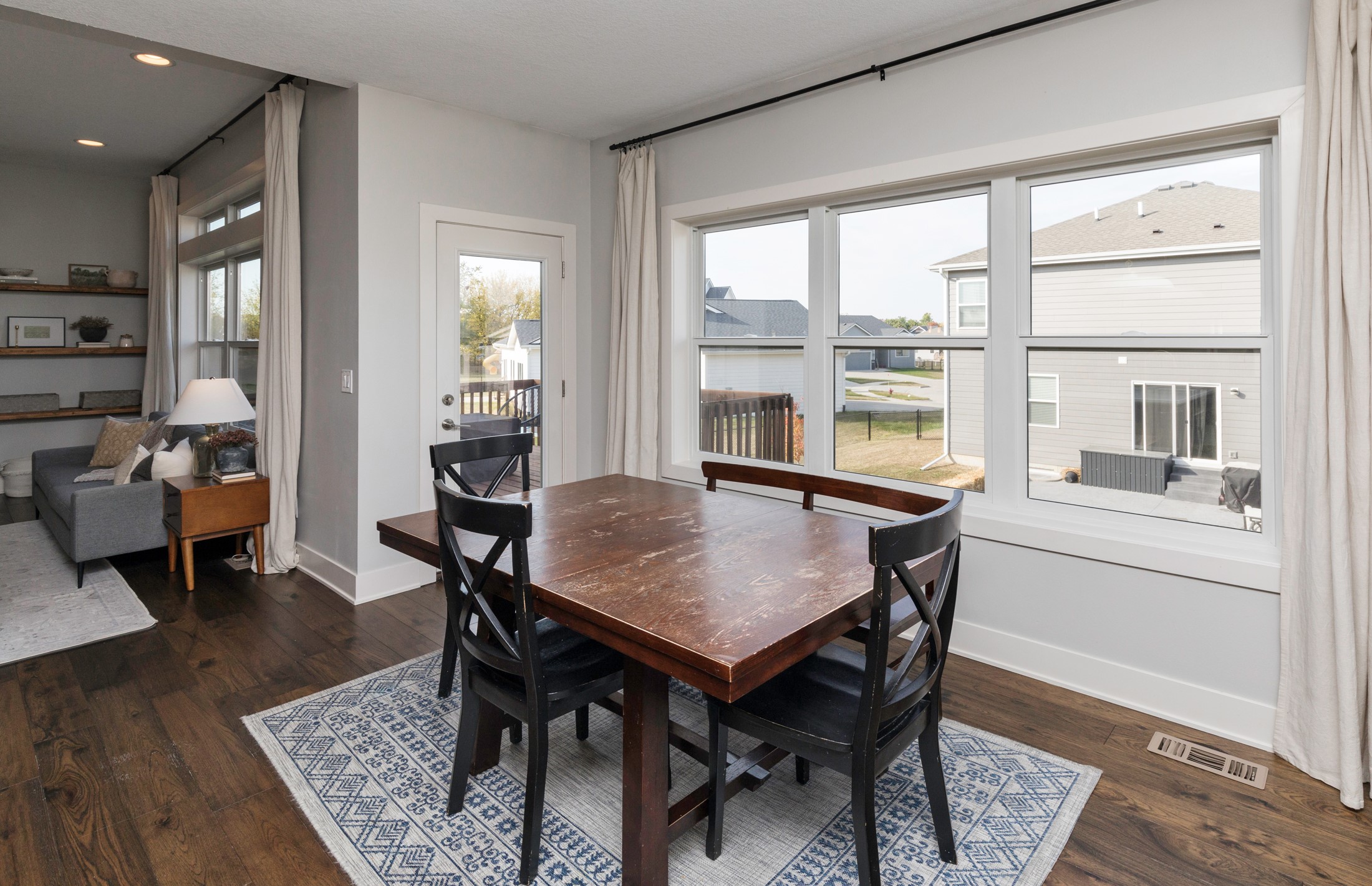 1408 NE Poplar Court