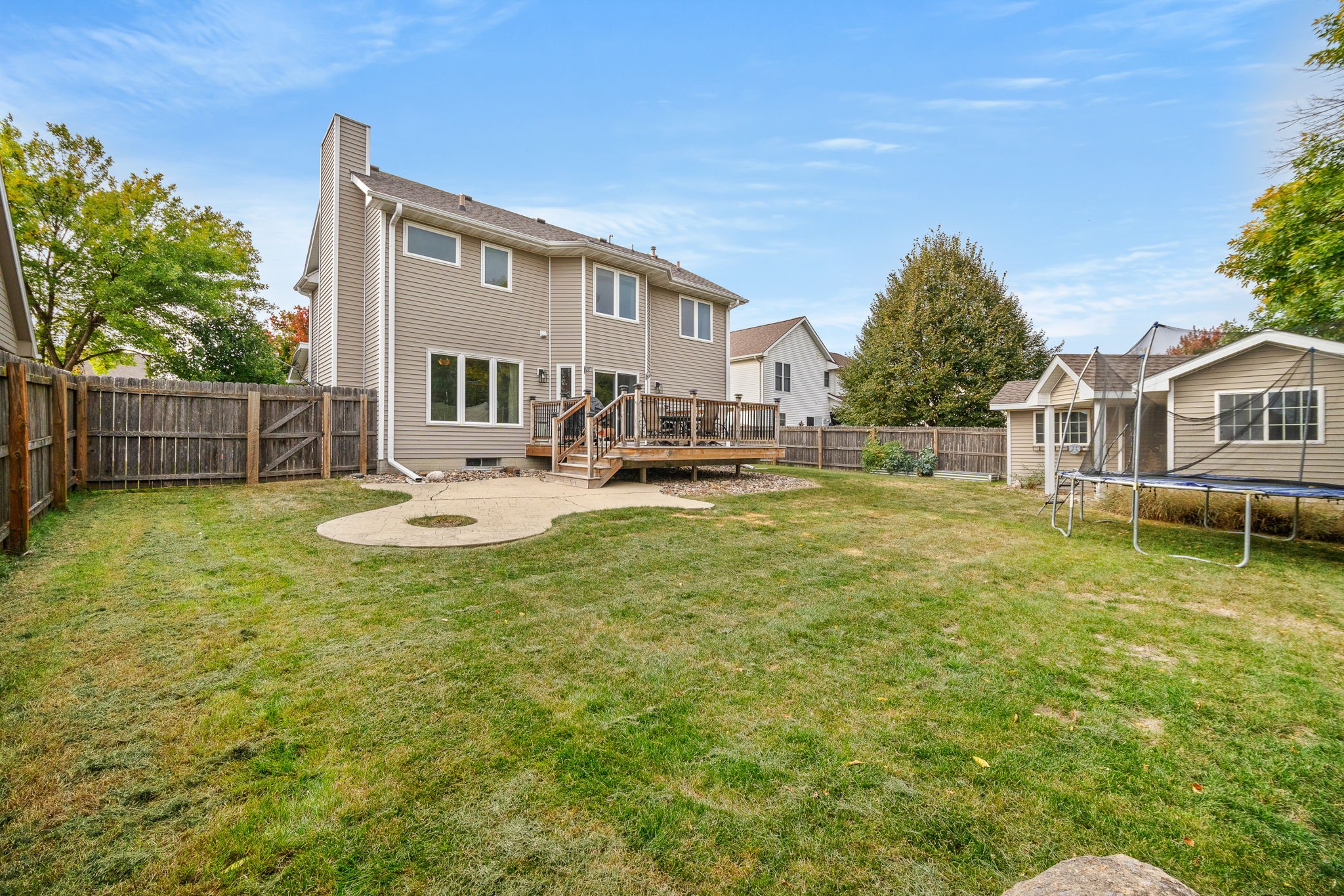 813 SE Trail Ridge Road