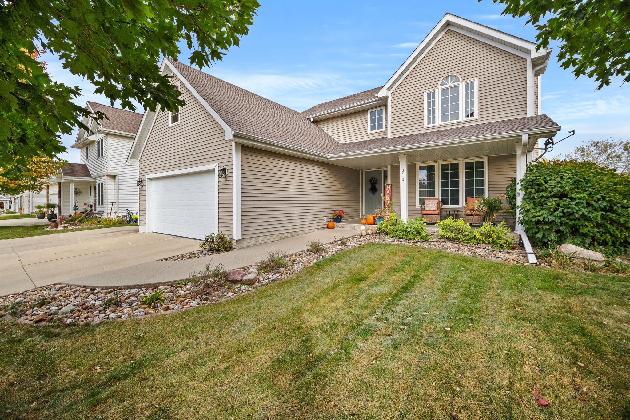 813 SE Trail Ridge Road