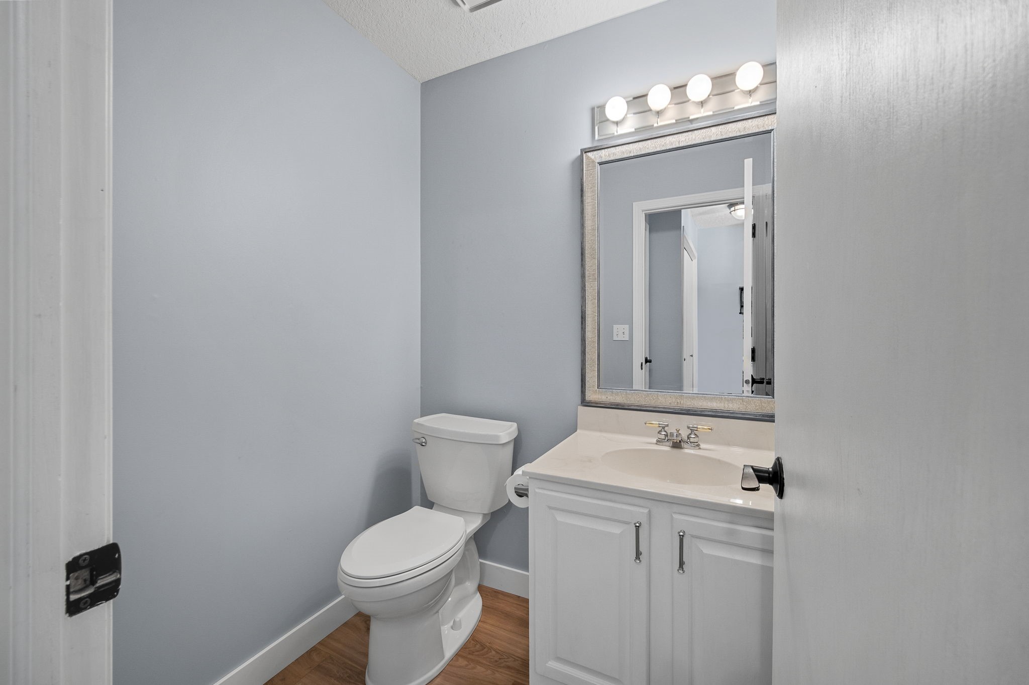 6108 Sharon Circle