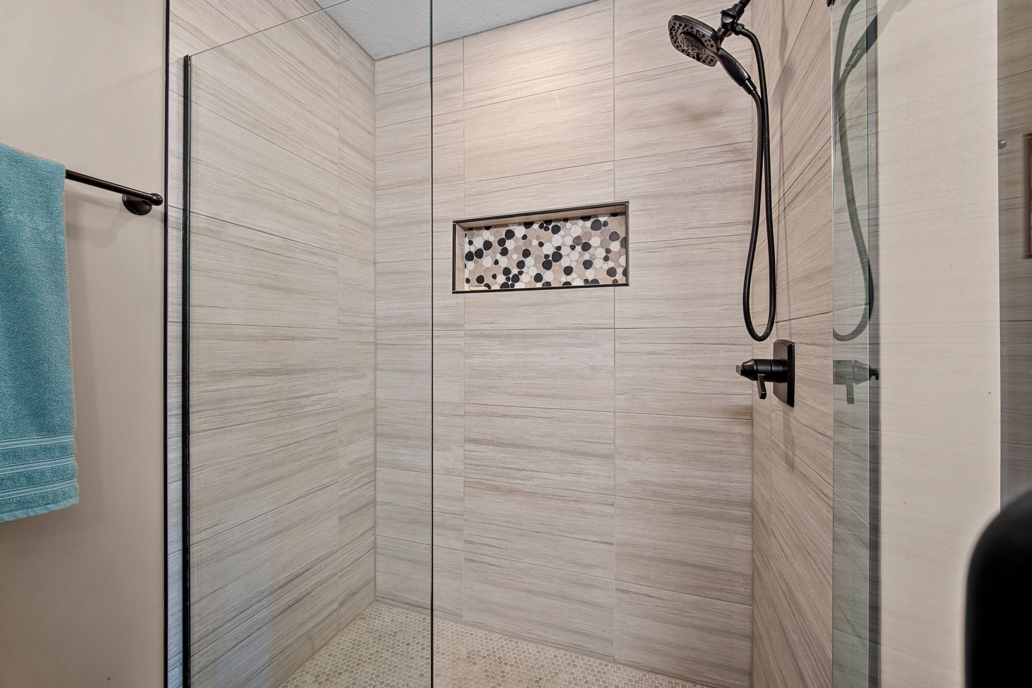 6108 Sharon Circle