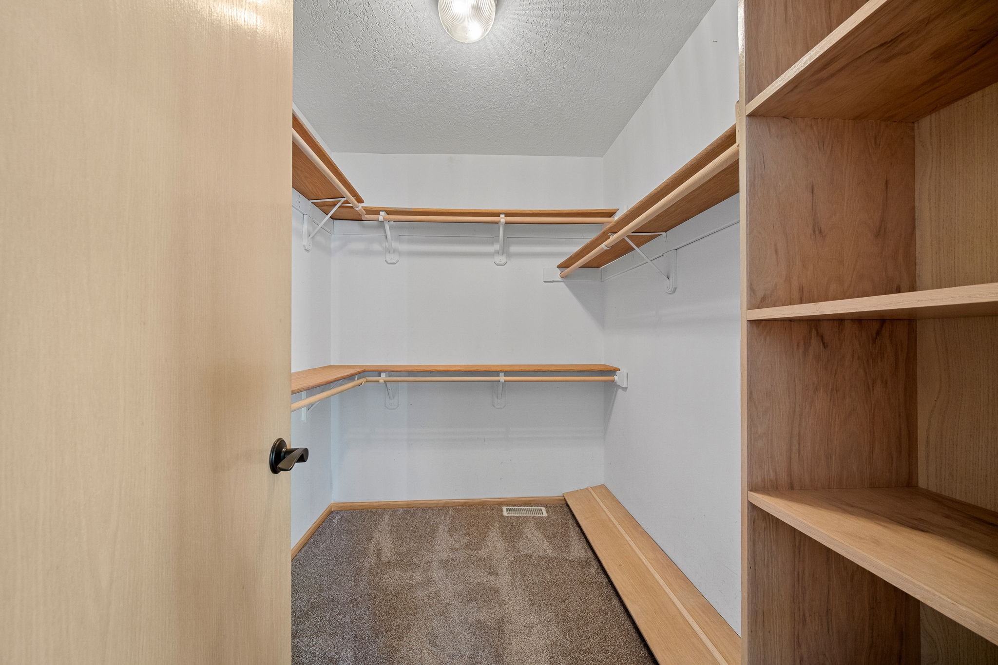 6108 Sharon Circle