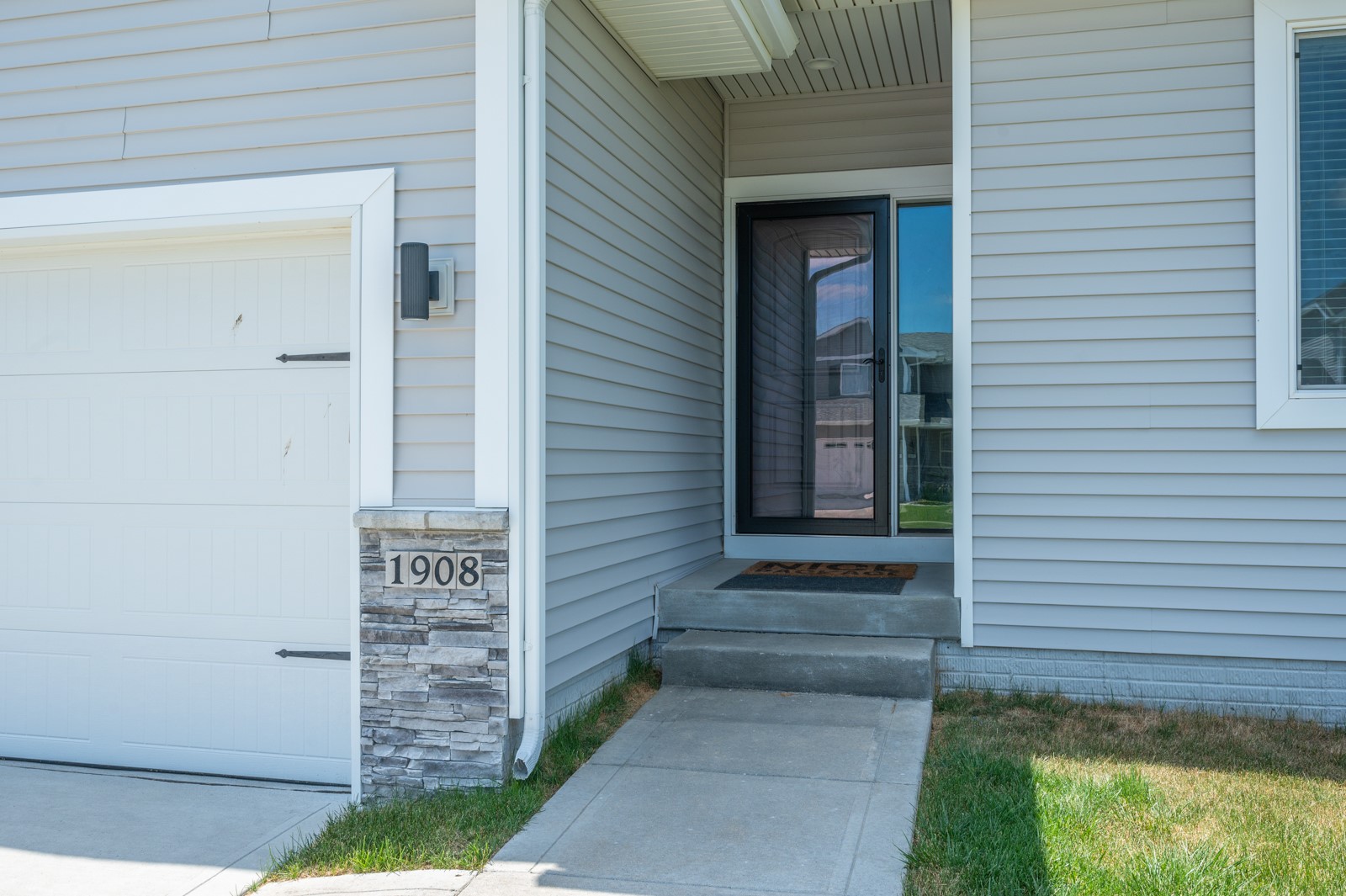 1908 Southbridge Drive