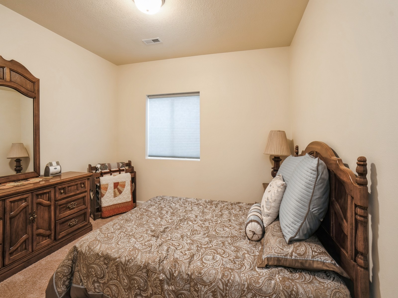 5250 Windsor Court