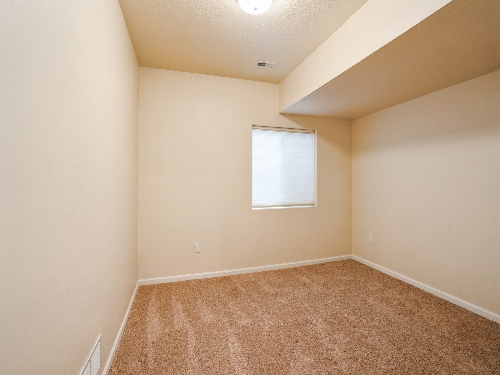 5250 Windsor Court