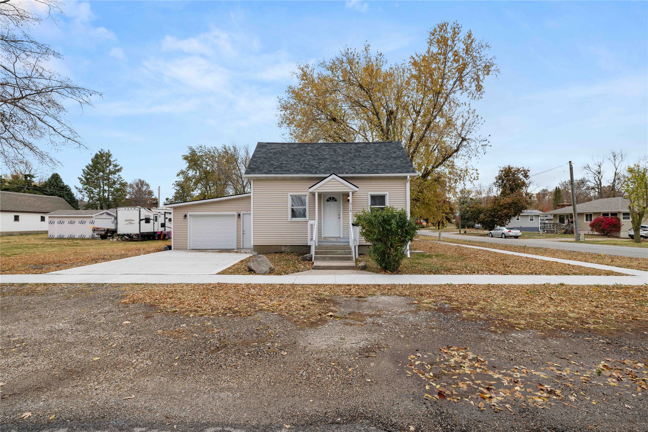 314 W 6th Street