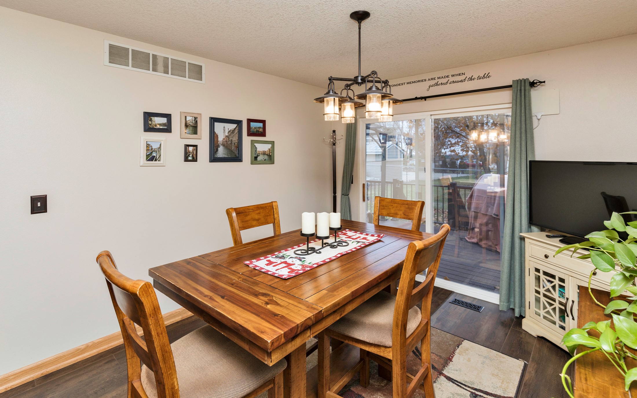 1538 Prairie Court