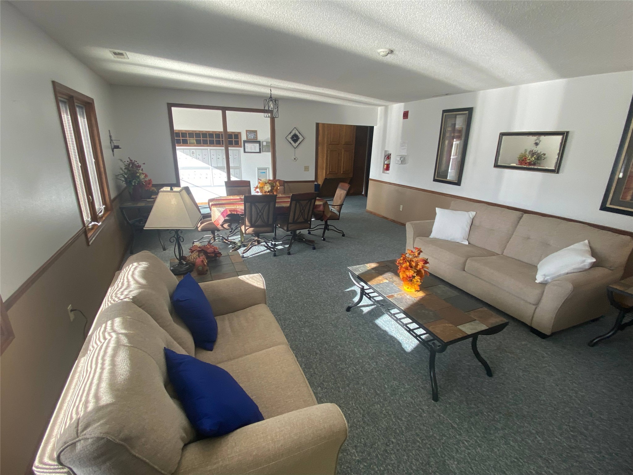 403 SE Delaware Avenue 106