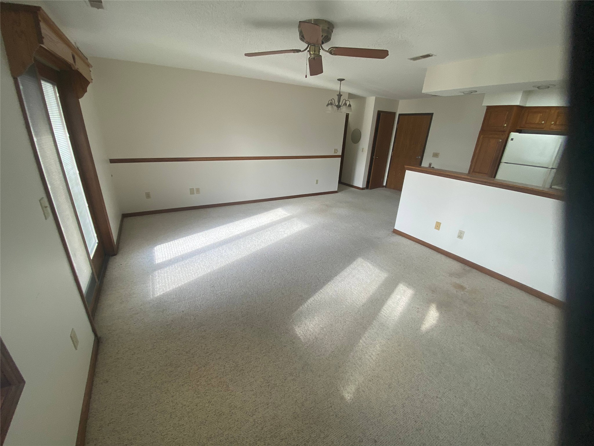 403 SE Delaware Avenue 106